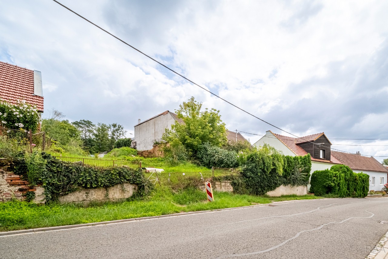 boční pohled, ulice Salašská [1/6]